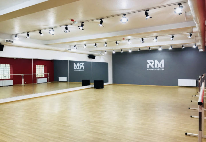 Bachata Studio (Veerenni) 1