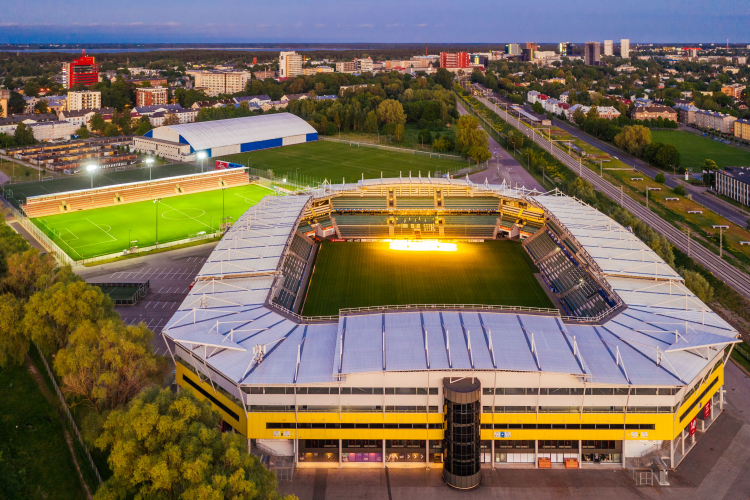 Eesti Jalgpalli Liidu 1. korruse koosolekute ruum