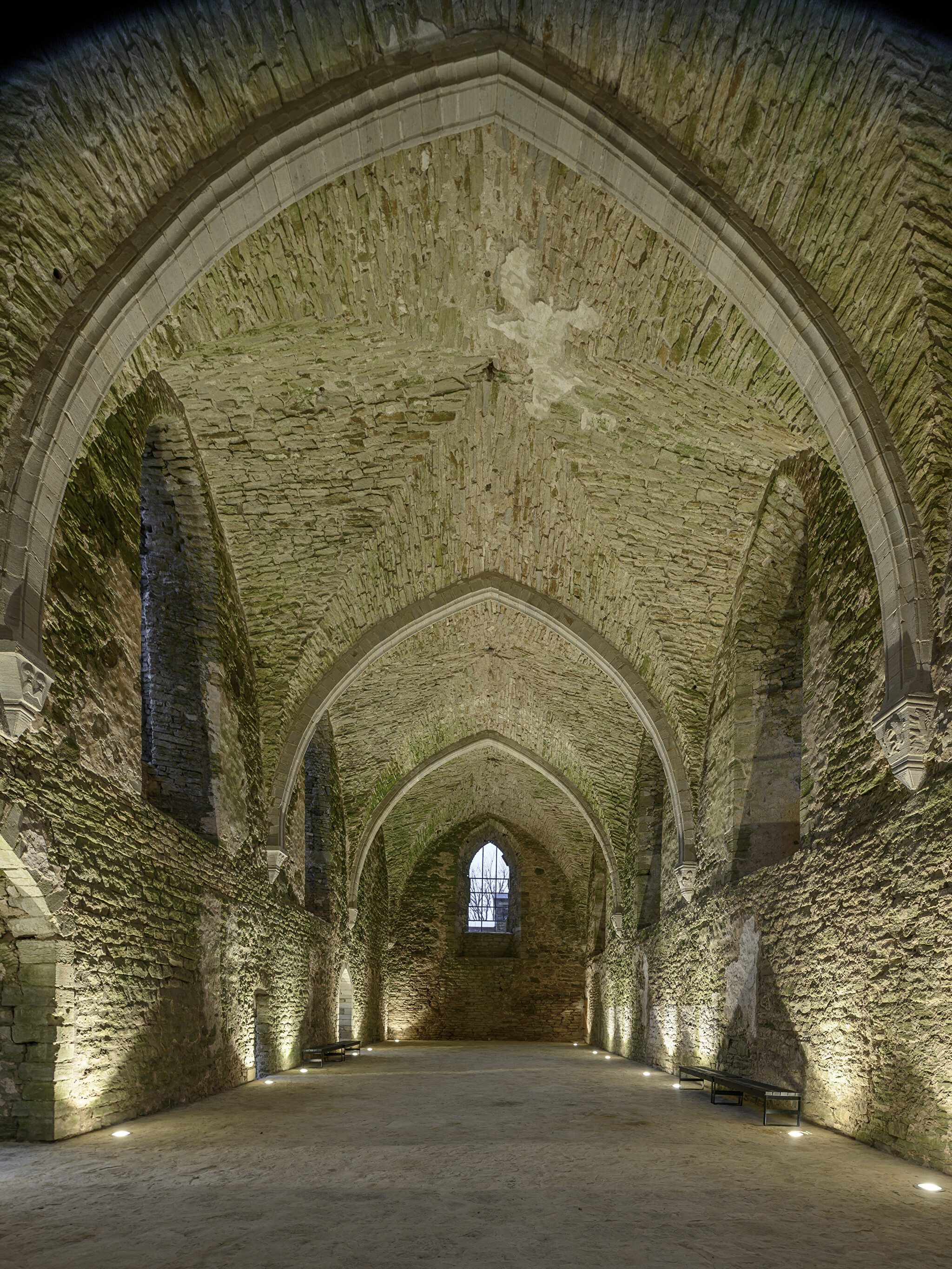 Padises klosteris 1