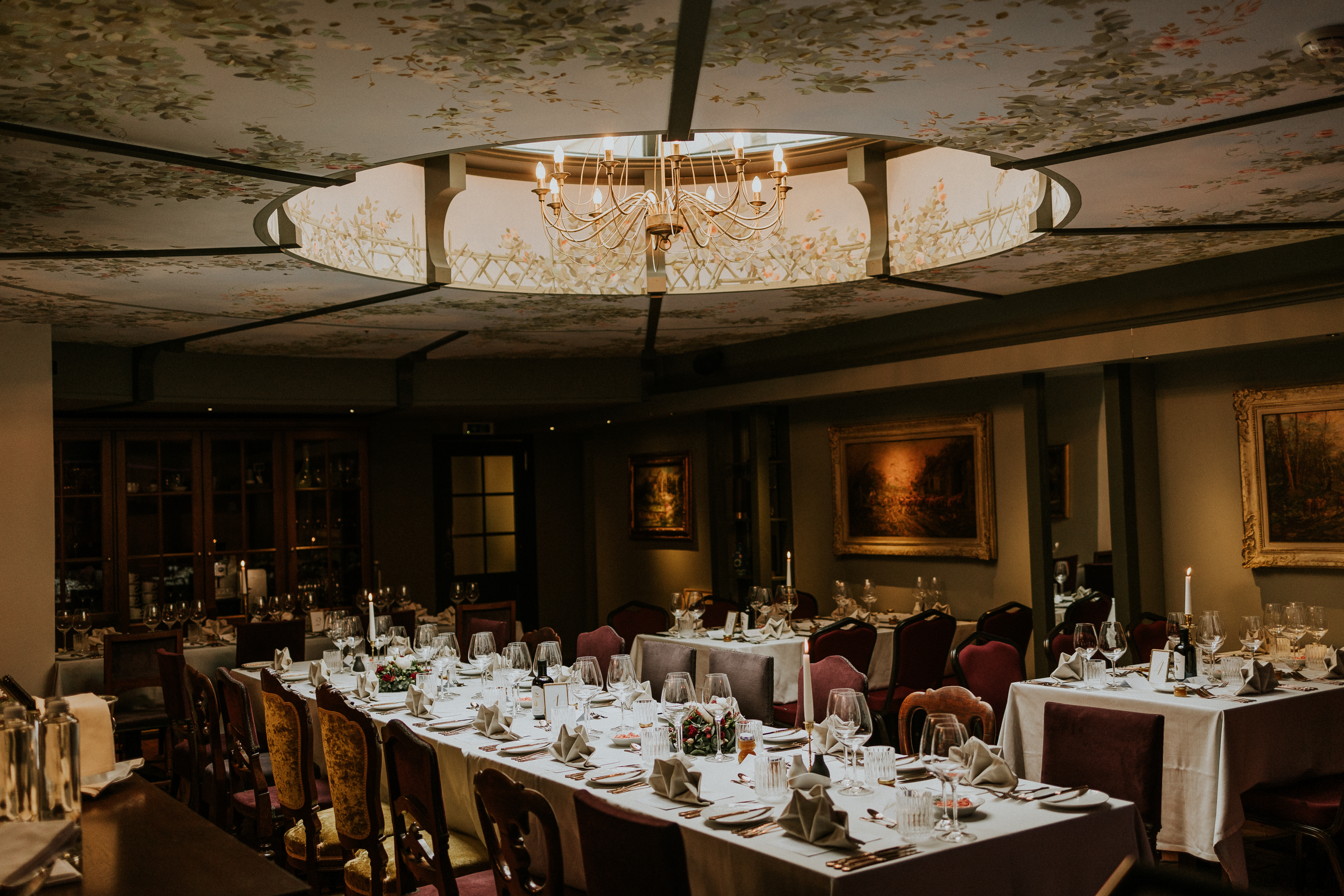 Restaurant Main Hall