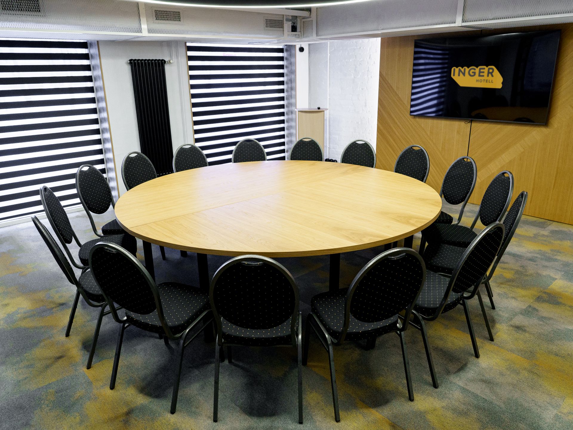 Konverentsiruum 2 / Saal 2