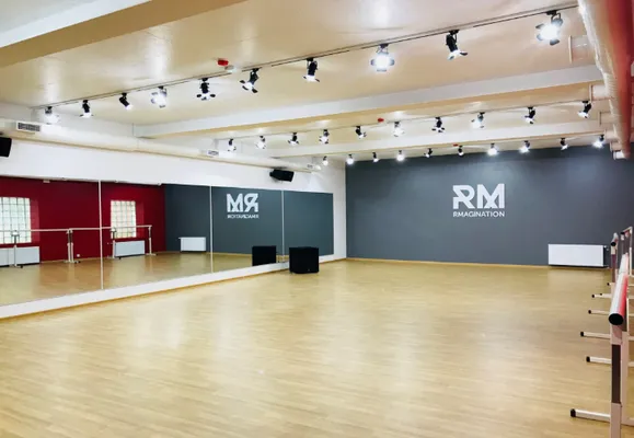 Bachata Studio (Veerenni) — 1
