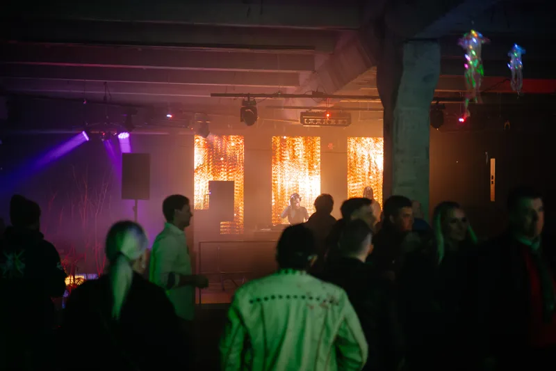 Ziemassvētku ballīte un uzņēmuma vakars