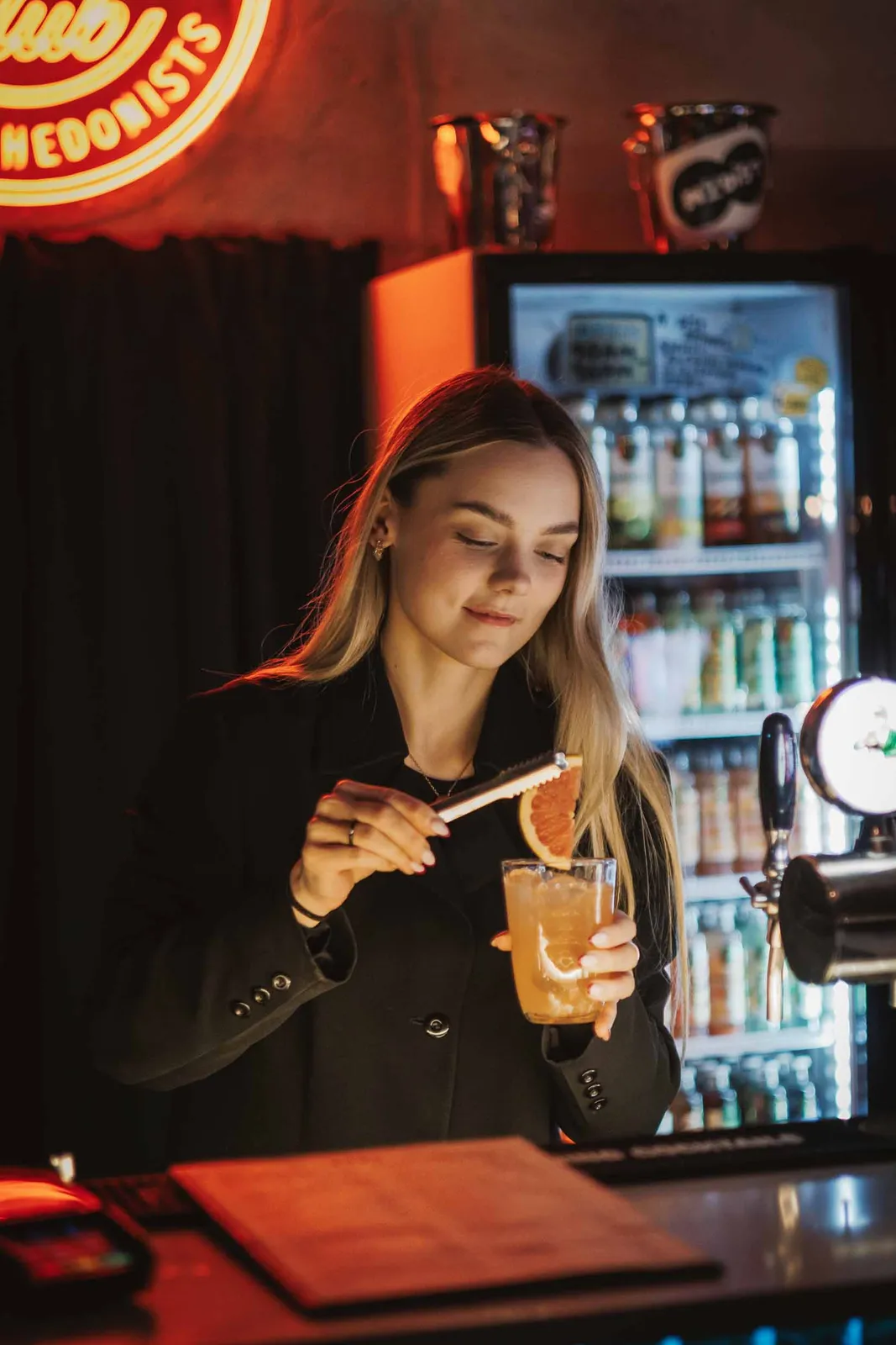 SUHE bar & venue — 10