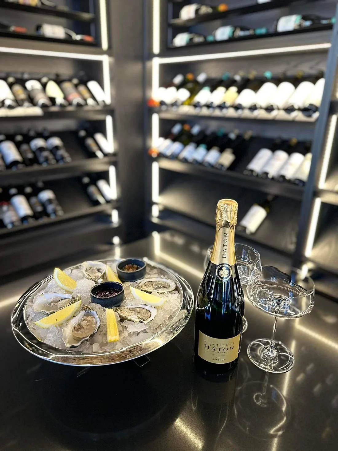 Como Food and Wine Bar — 3