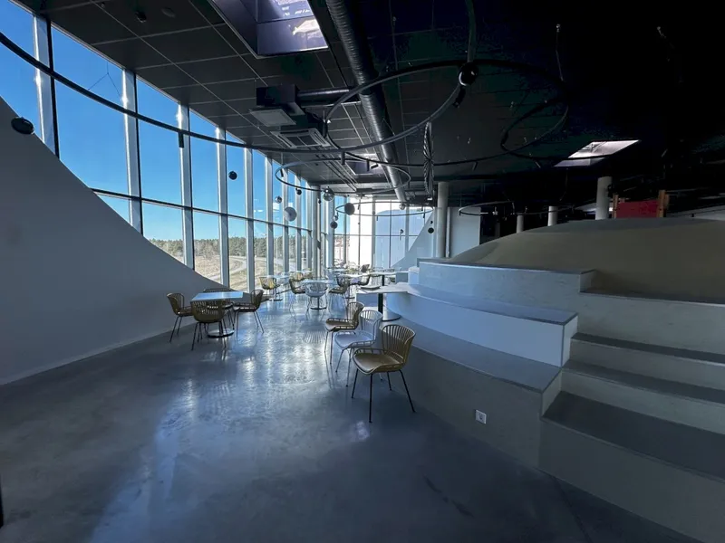 WOW Experience Center and retail spaces - 2