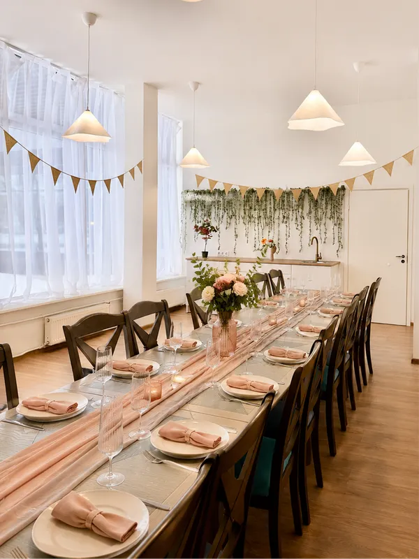 SÜNNIPÄEVAPIDU SUSHI7 VIP-RUUMIS