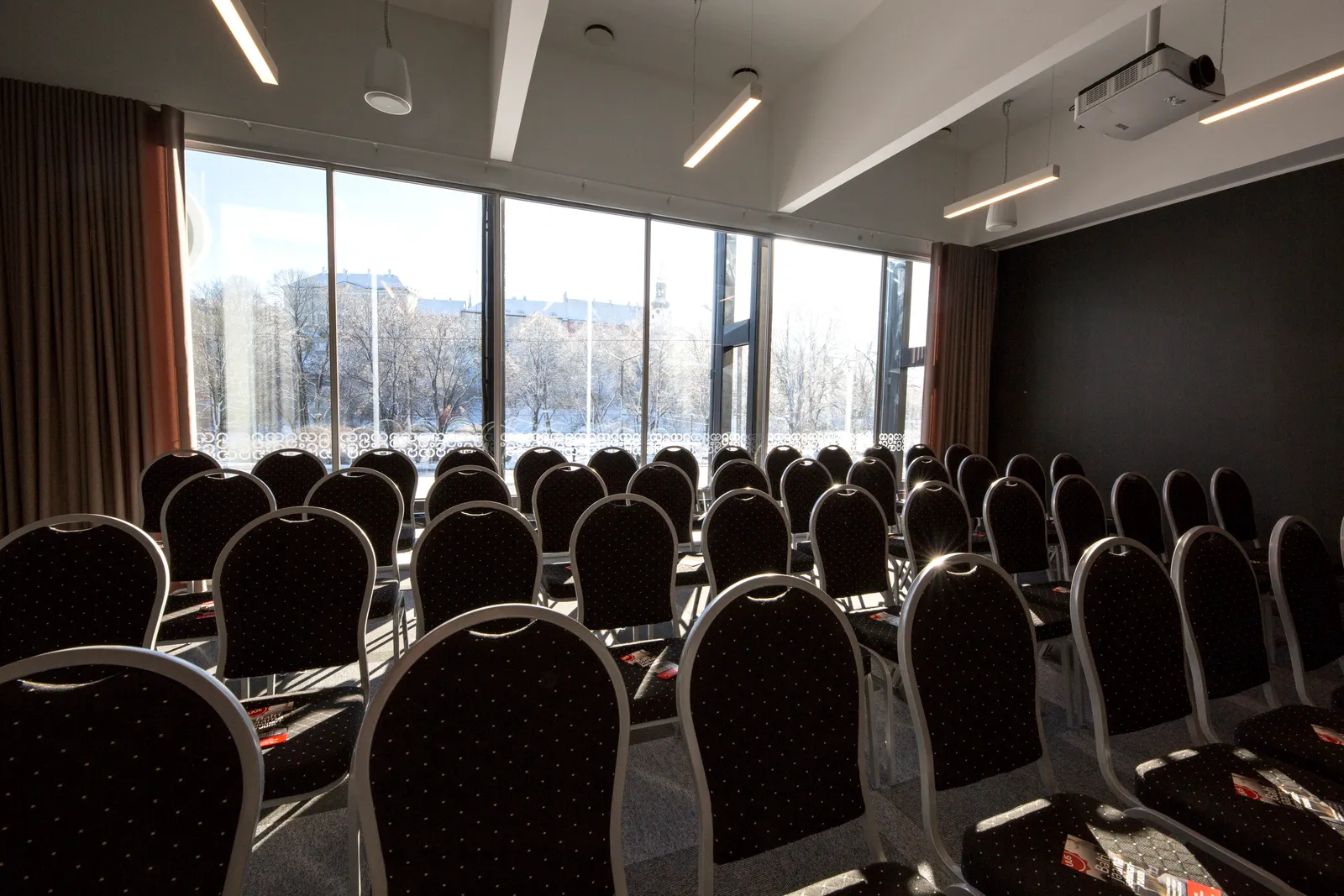 Go Hotel Shnelli Seminarikeskus — 2