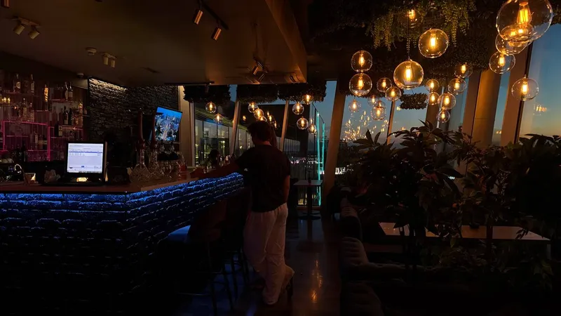 Panorama Lounge - 2
